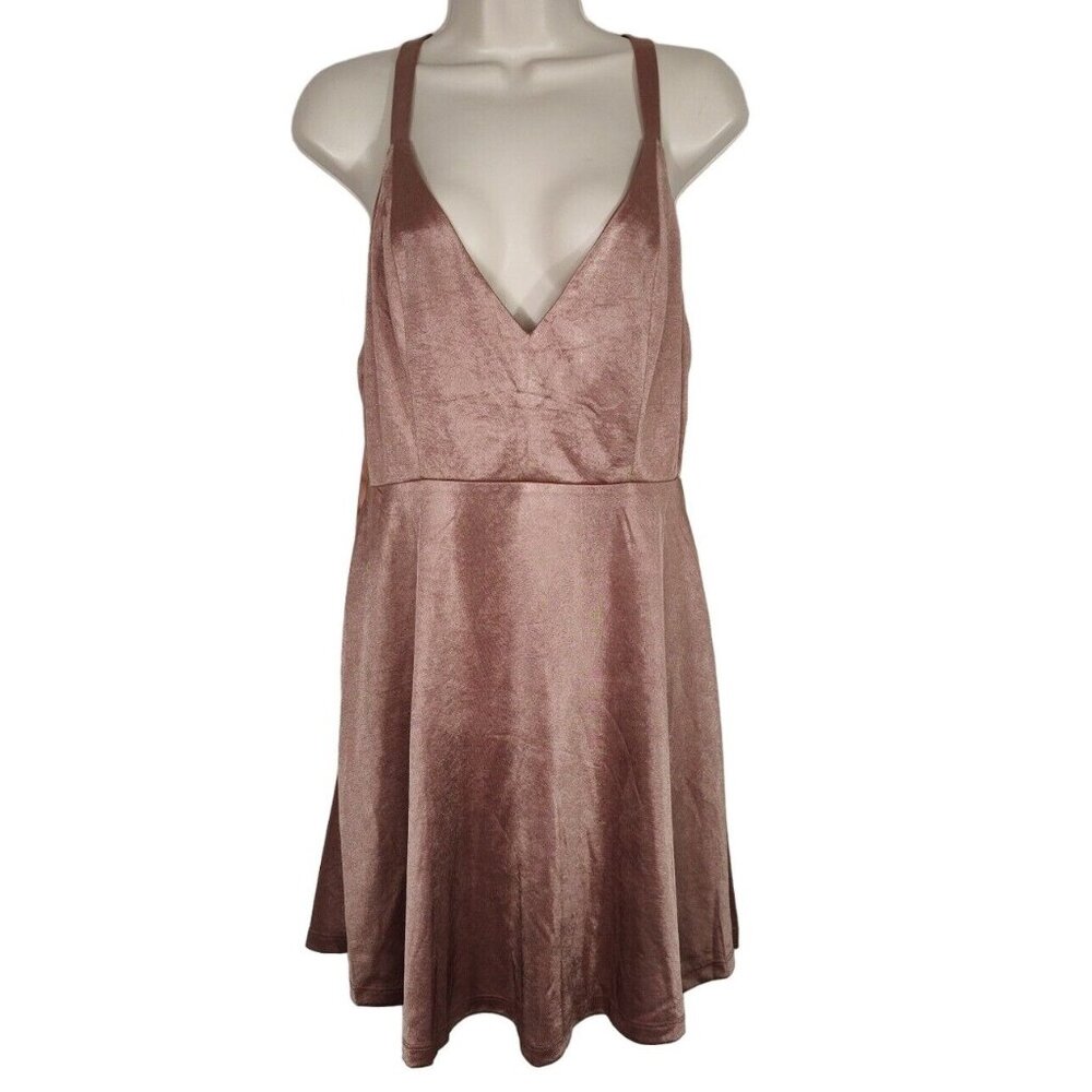 Dance and Marvel V-neck A-line Swing Dress Women Size M Pink Blush Rose NEW